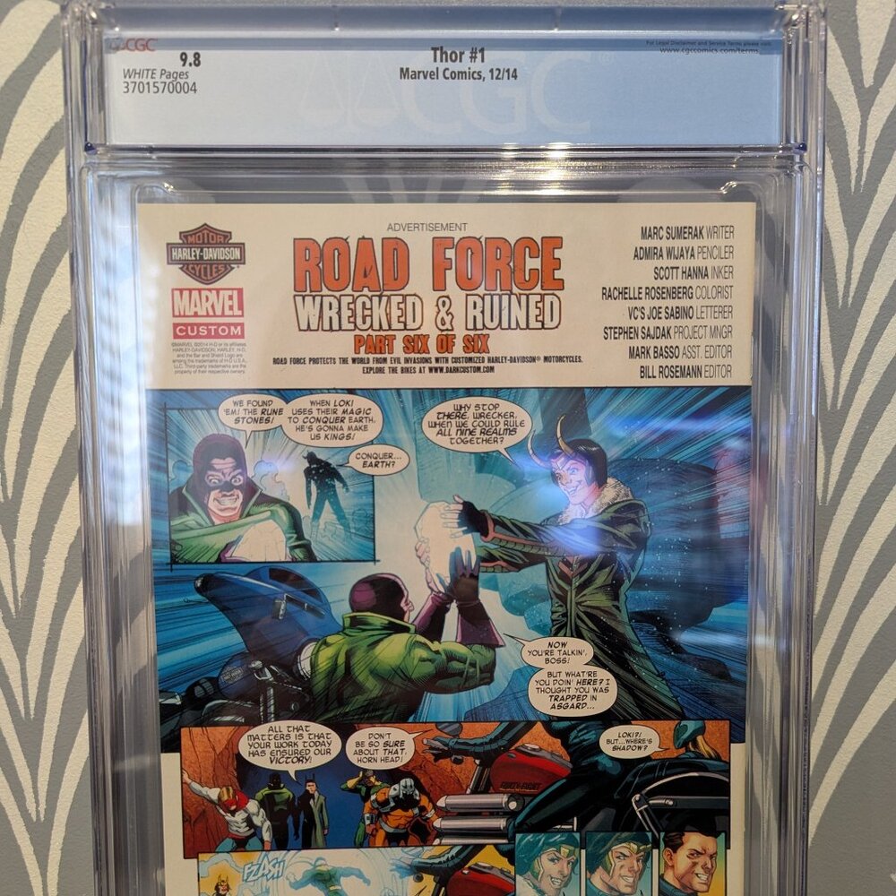 Thor #1 (2014) – CGC 9.8 White Pages - Picture 4 of 4
